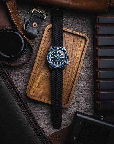 SRPD71K2 - SEIKO 5 Sports SKX Series