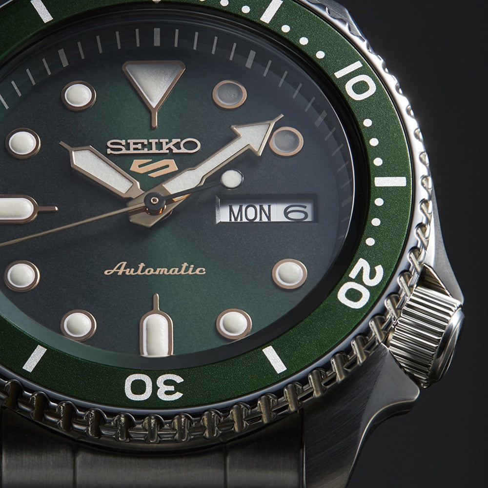 SRPD63K1 - SEIKO 5 Sports SKX Series
