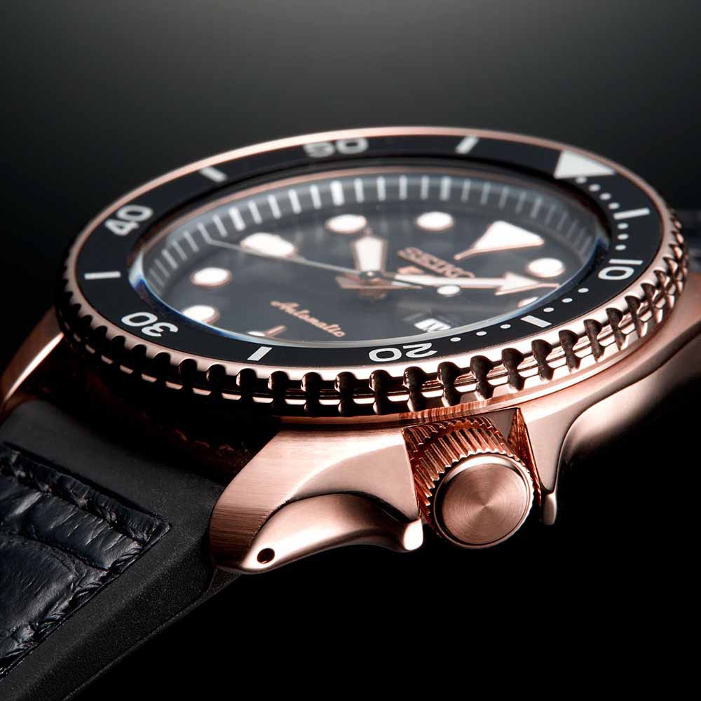 SRPD76K1 - SEIKO 5 Sports SKX Series